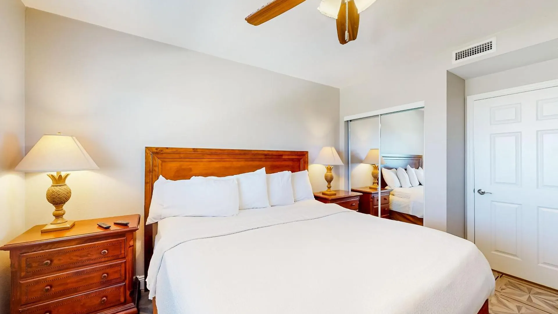 Emerald Beach Resort 1629 Panama City Beach 0*,  Ηνωμένες Πολιτείες της Αμερικής