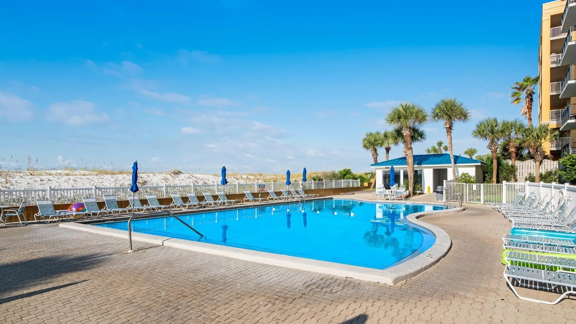 Emerald Beach Resort 1629 Panama City Beach